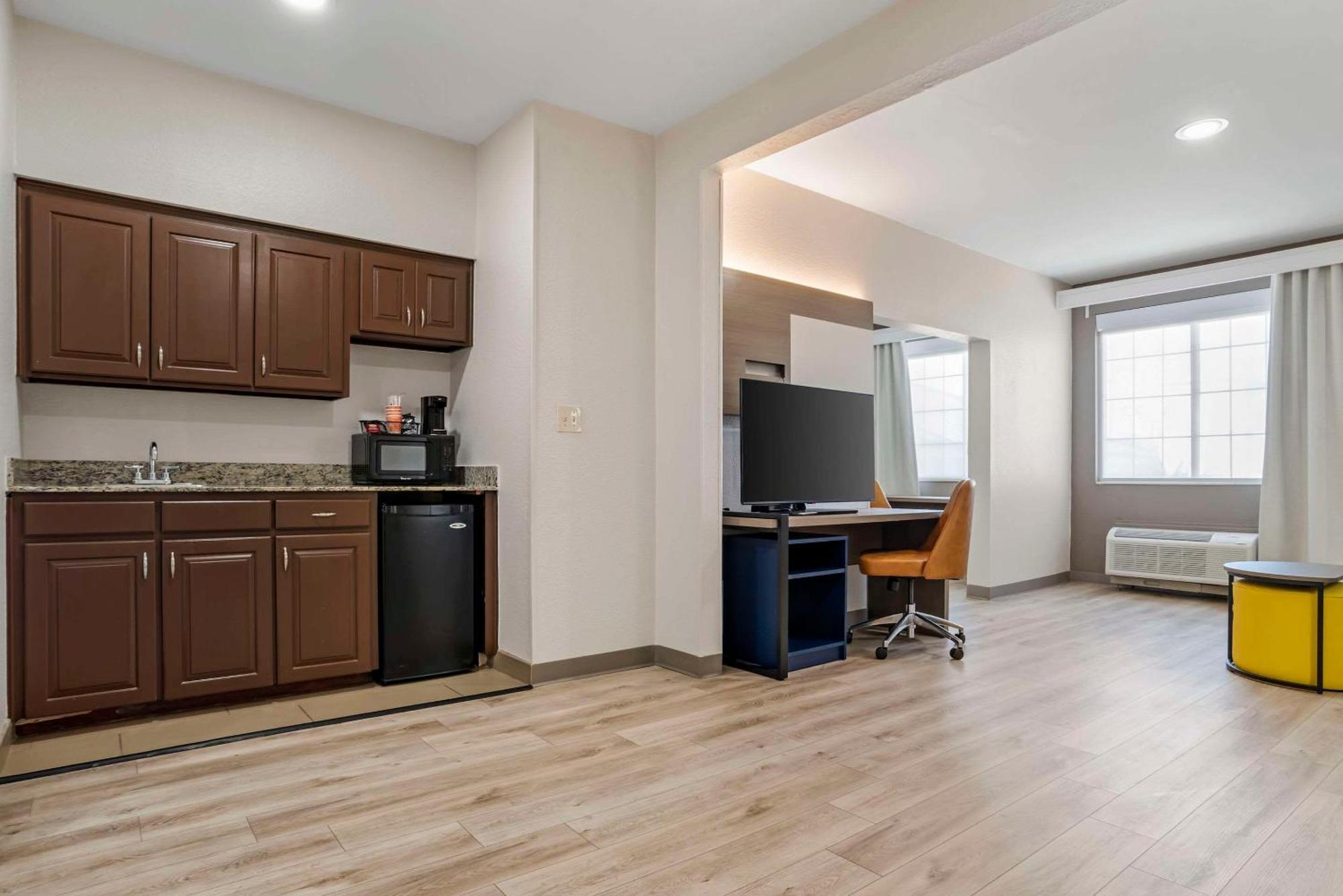 Comfort Suites Hattiesburg Luaran gambar
